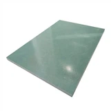 Quelle est la durée de vie de la feuille de plastification UPGM203 ?